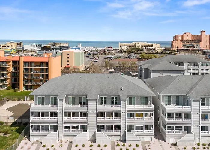 Bayfront On 22nd St With Sunset Views, Balcony & Near Boardwalk Fun * Ocean City