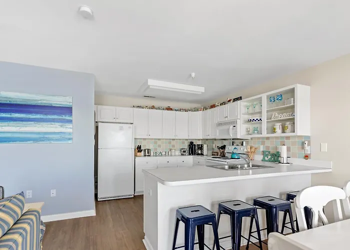 Bayfront On 22nd St With Sunset Views, Balcony & Near Boardwalk Fun Holiday home Ocean City